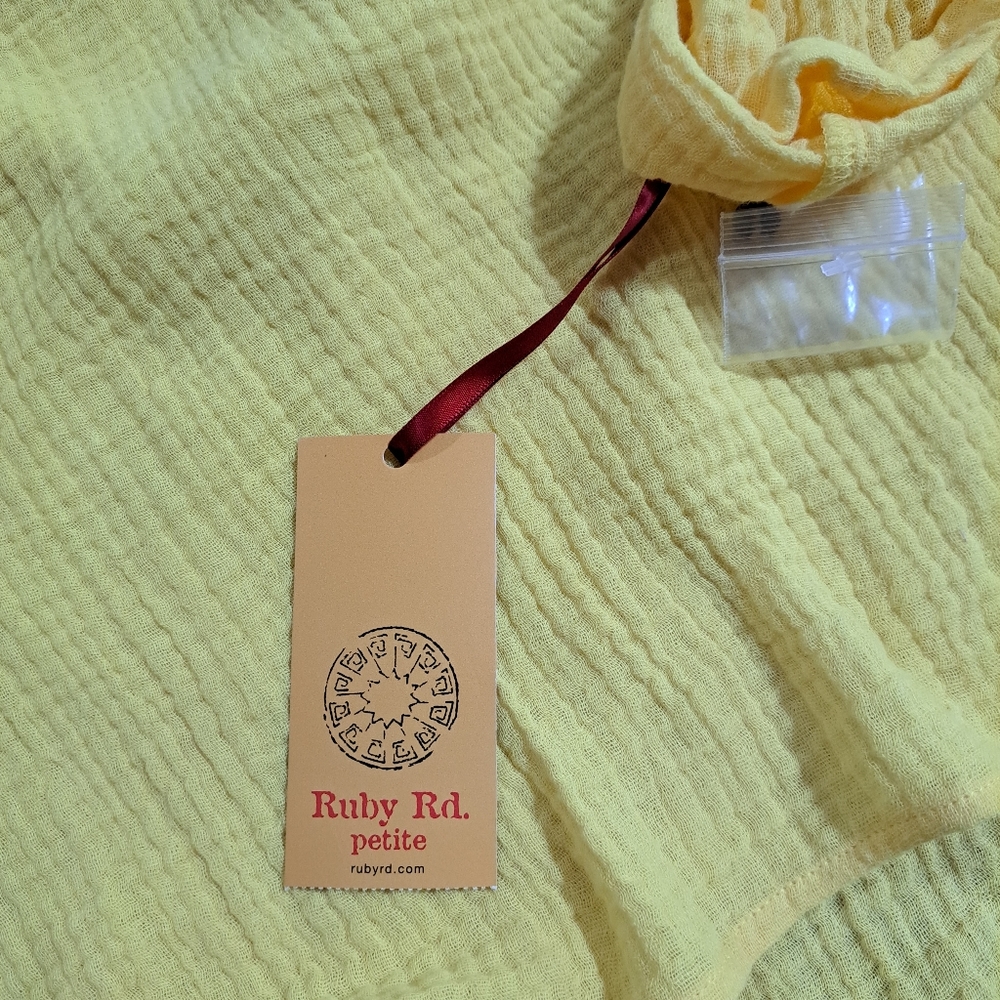 Ruby Rd. Blouse/Top - Picture 5 of 8